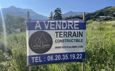 A VENDRE –  Terrain constructible de 638 m2 à Valezan – Versant du soleil