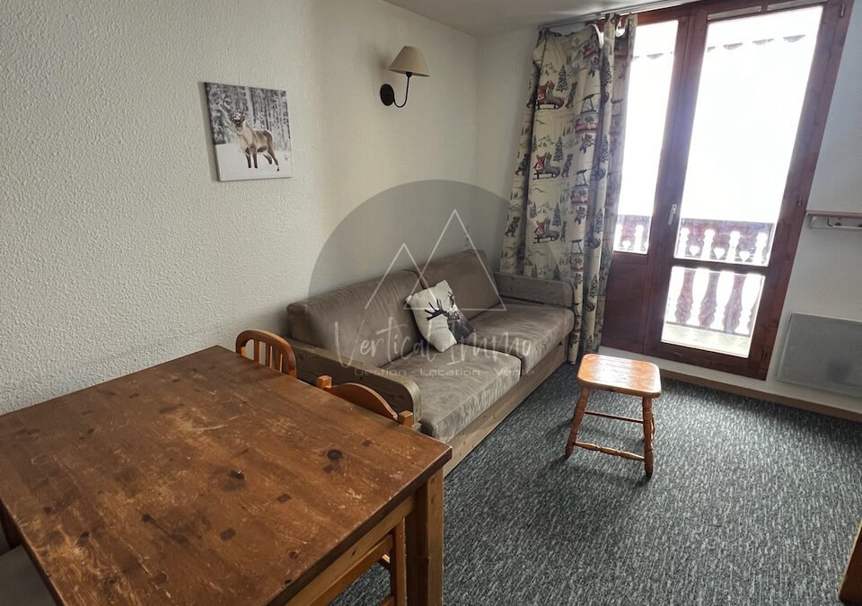 A VENDRE – Studio + Cabine de 27,18 m2 – TIGNES Val Claret – Bâtiment Rond Point des Pistes – Ref 215RPPC